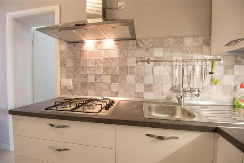 Apartment A1, for 5 persons