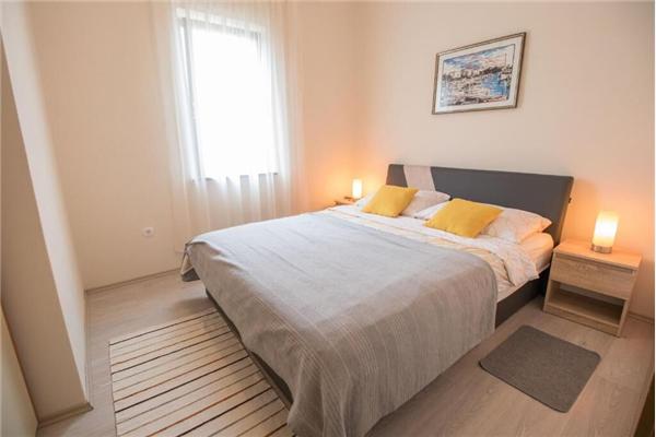 Apartment A1, for 5 persons