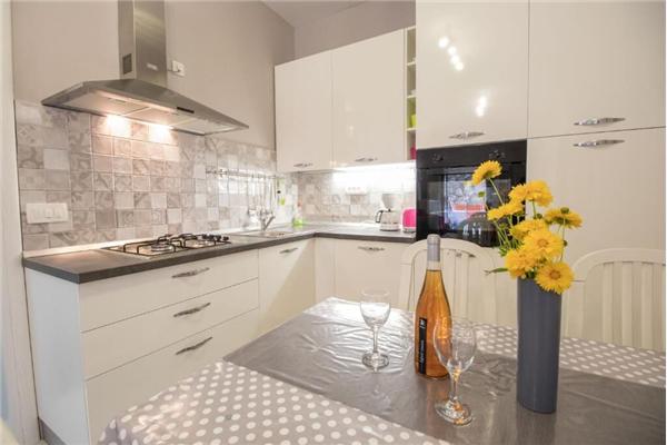 Apartment A1, for 5 persons