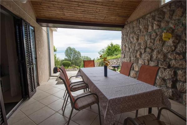 Apartment A1, for 5 persons