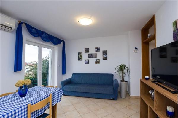 Apartment A1, for 6 persons