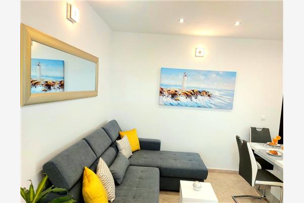 Apartment A2, for 4 persons