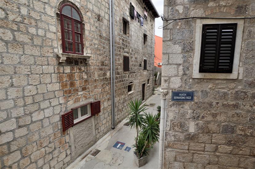 Room S2, for 2 persons