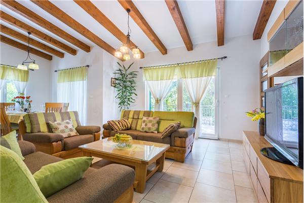 House K1, for 10 persons