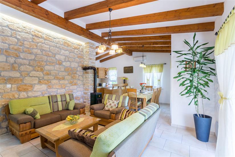 House K1, for 10 persons