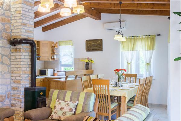 House K1, for 10 persons