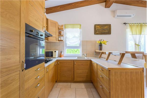 House K1, for 10 persons