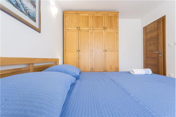 House K1, for 10 persons