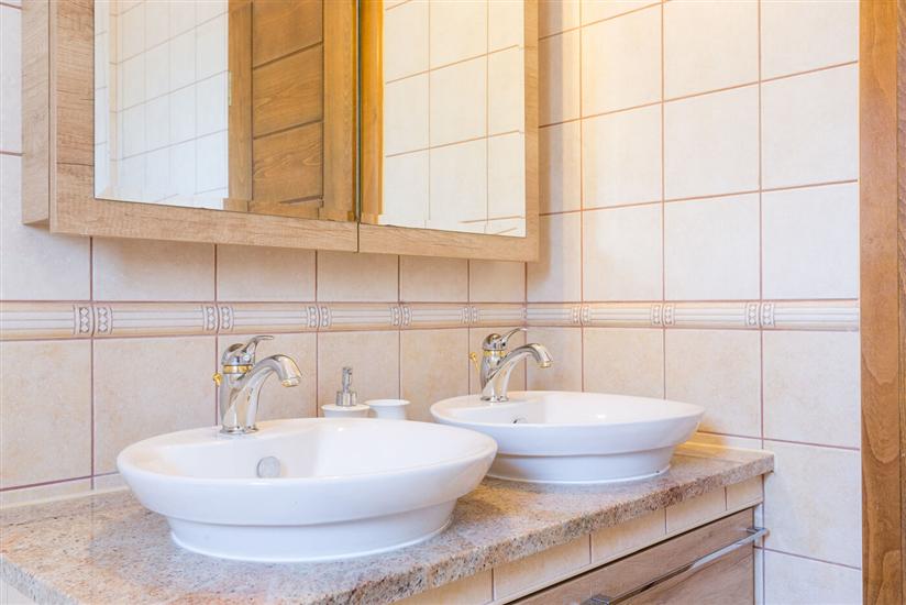 House K1, for 10 persons