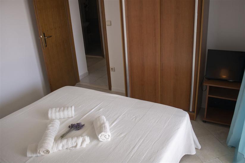 Apartment A8, for 4 persons