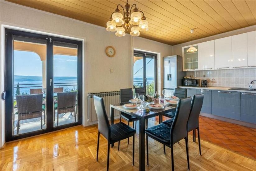 Apartment A1, for 6 persons