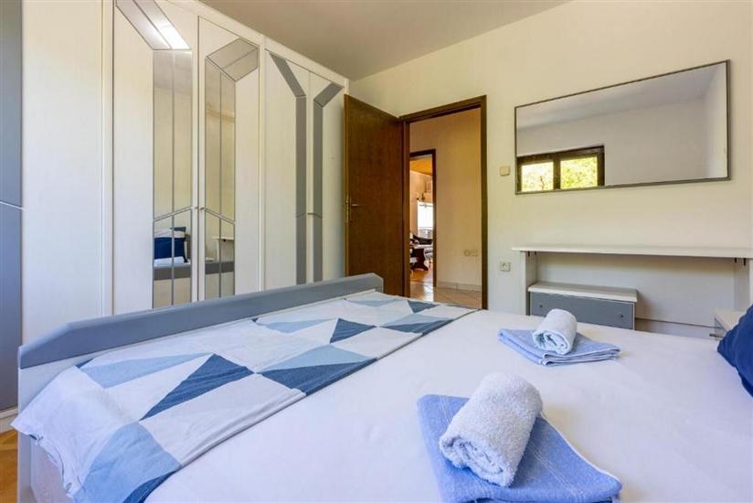 Apartment A1, for 6 persons