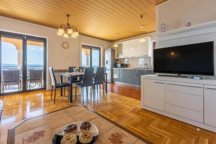 Apartment A1, for 6 persons