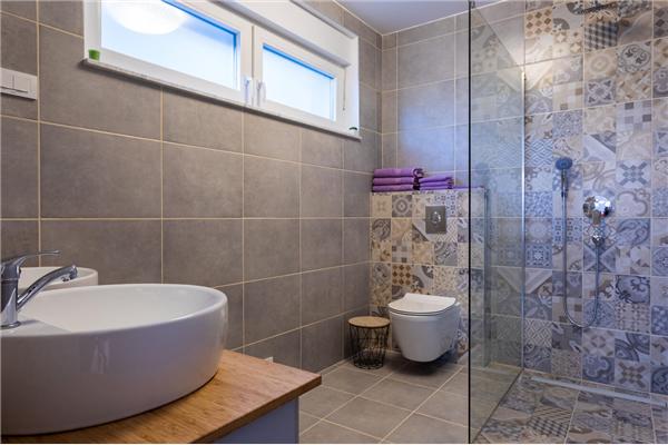 House K1, for 8 persons