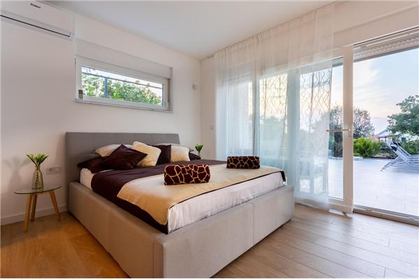 House K1, for 8 persons