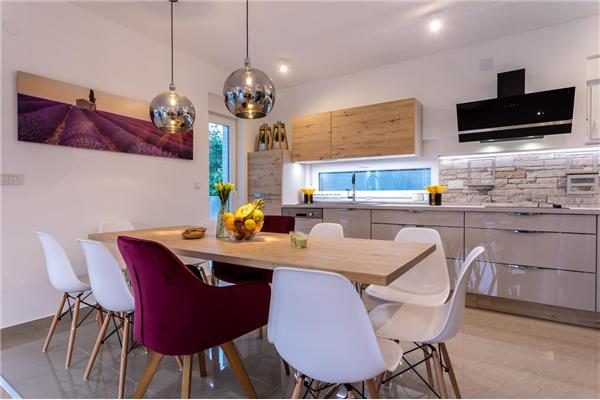 House K1, for 8 persons