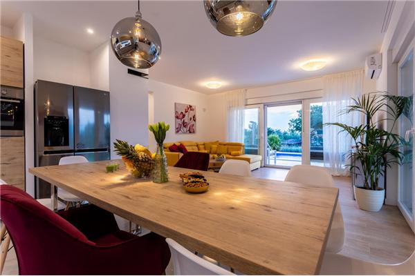 House K1, for 8 persons