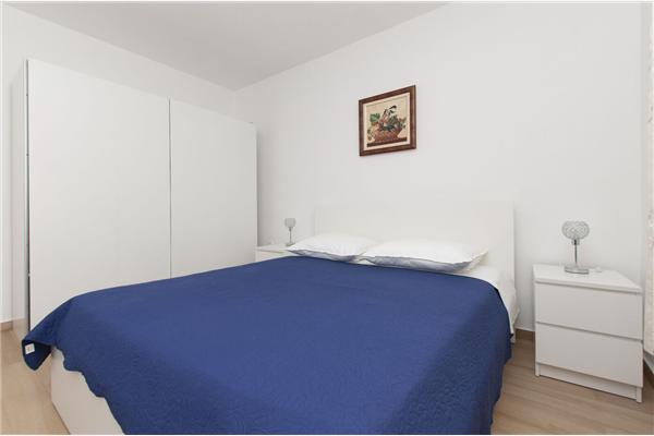 Apartment A4, for 6 persons