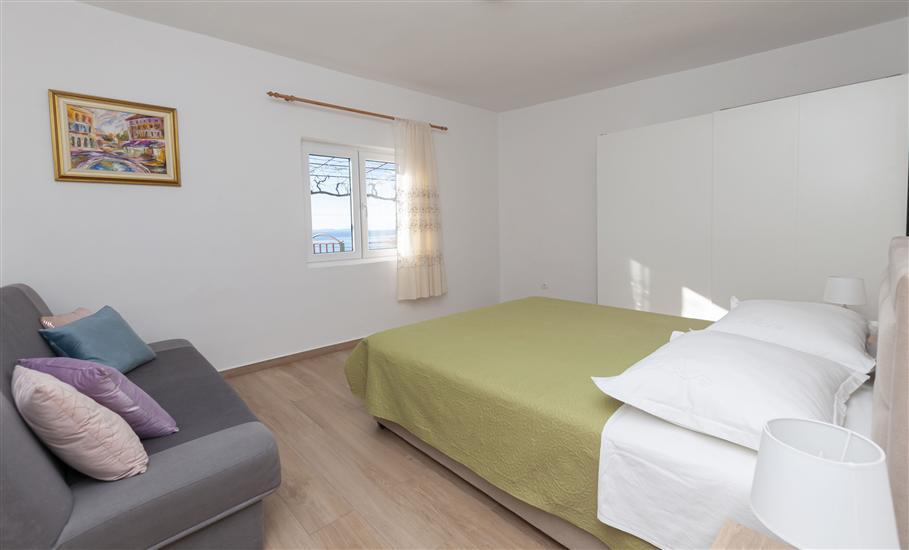 Apartment A4, for 6 persons