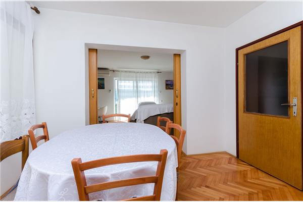 Apartment A3, for 6 persons