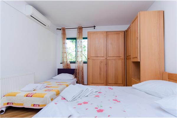 Apartment A3, for 6 persons