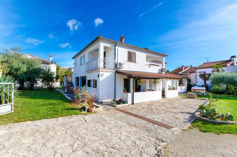 Apartments Cetina