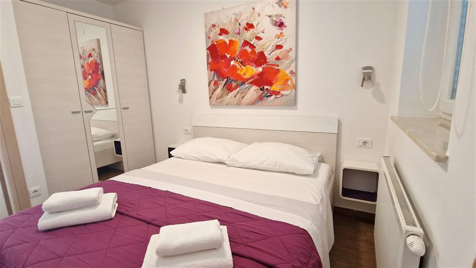 Apartment A1, for 3 persons