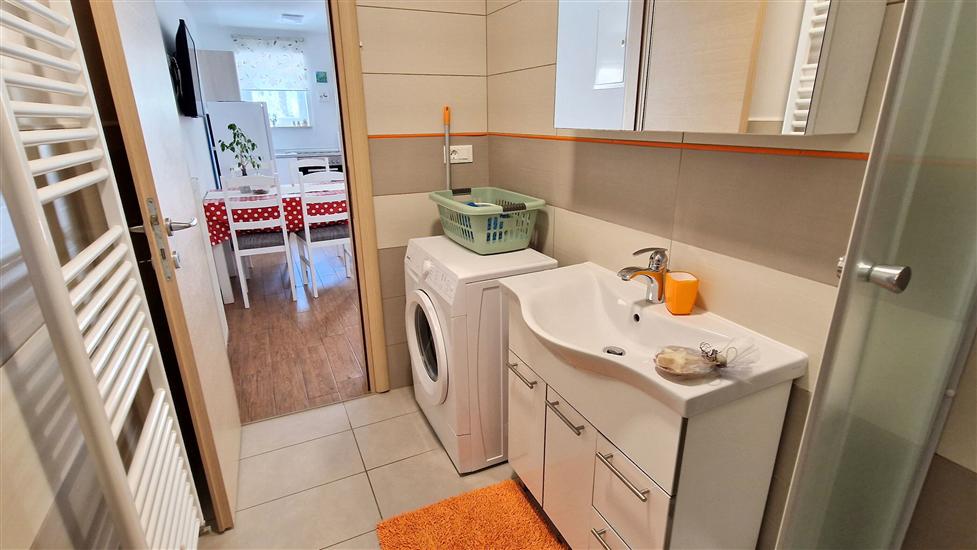 Apartment A1, for 3 persons