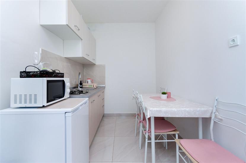 Apartment A2, for 3 persons