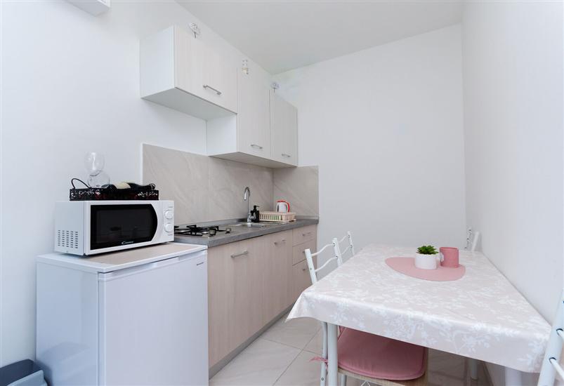 Apartment A2, for 3 persons