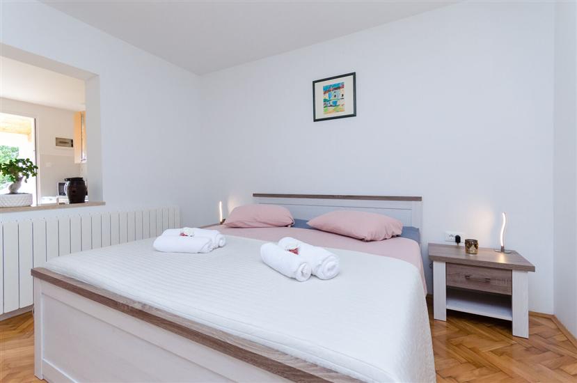 Apartment A4, for 3 persons