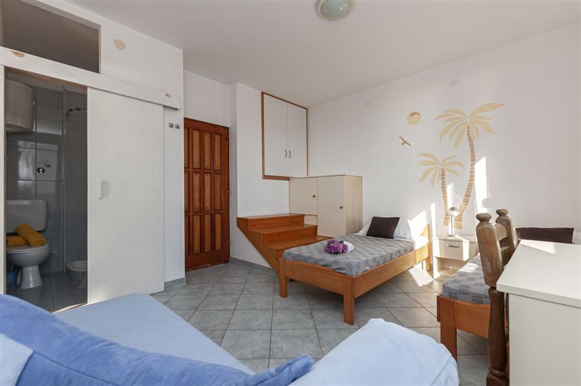 Apartment A1, for 4 persons