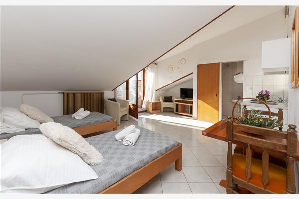 Apartment A5, for 2 persons