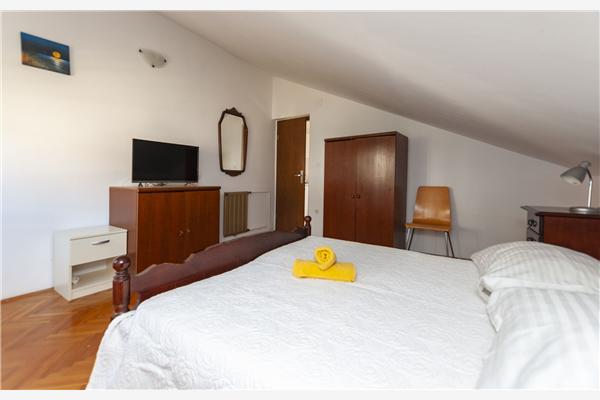 Apartment A6, for 4 persons