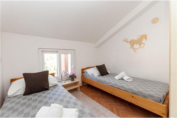 Apartment A6, for 4 persons