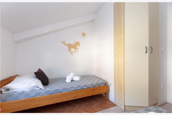 Apartment A6, for 4 persons