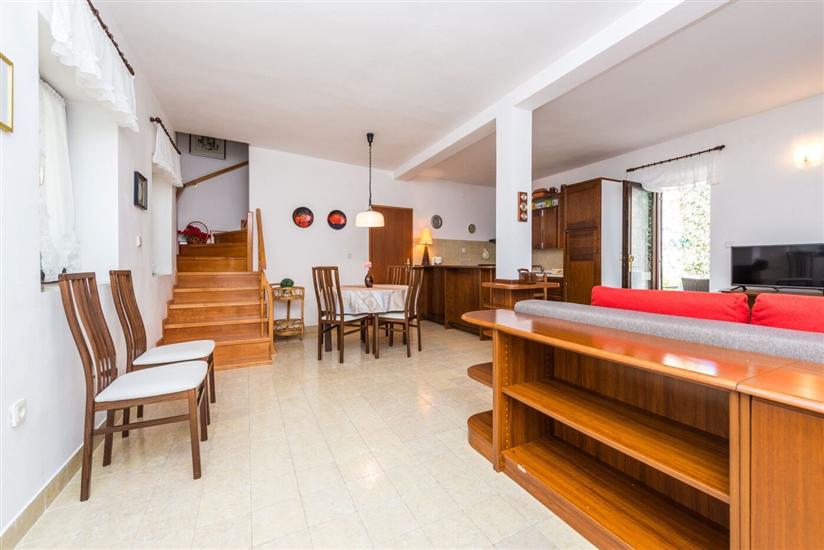 House K1, for 5 persons