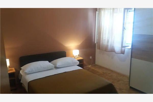 Apartment A5, for 4 persons