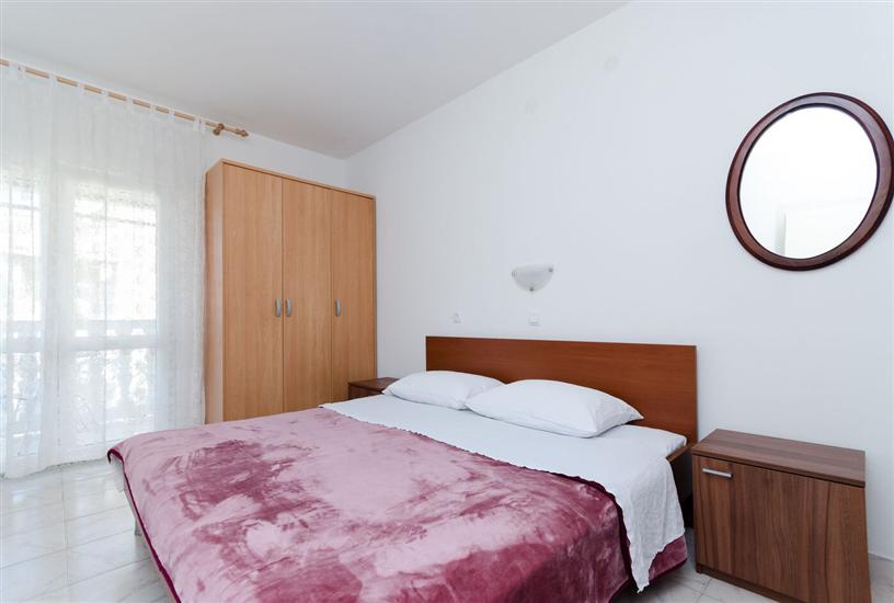 Apartment A1, for 6 persons