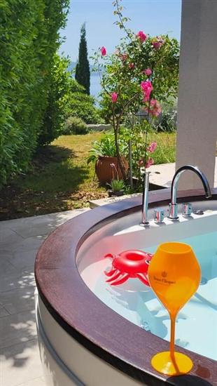 Apartment A1, for 3 persons