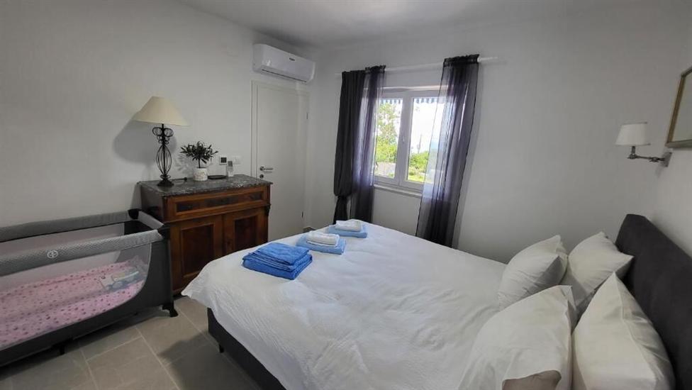 Apartment A1, for 3 persons