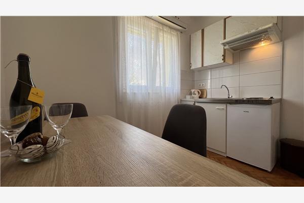 Apartman A2, za 3 osoba/e