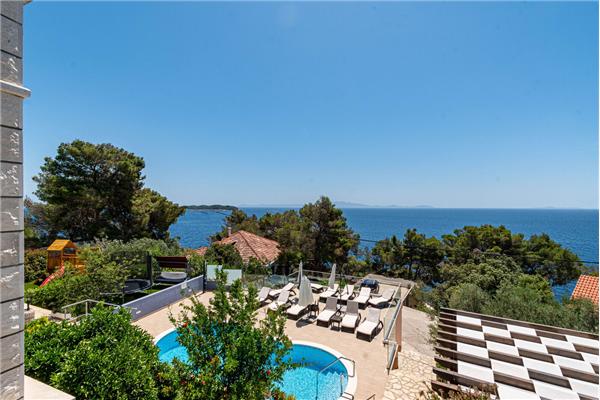 Apartment A3, for 5 persons