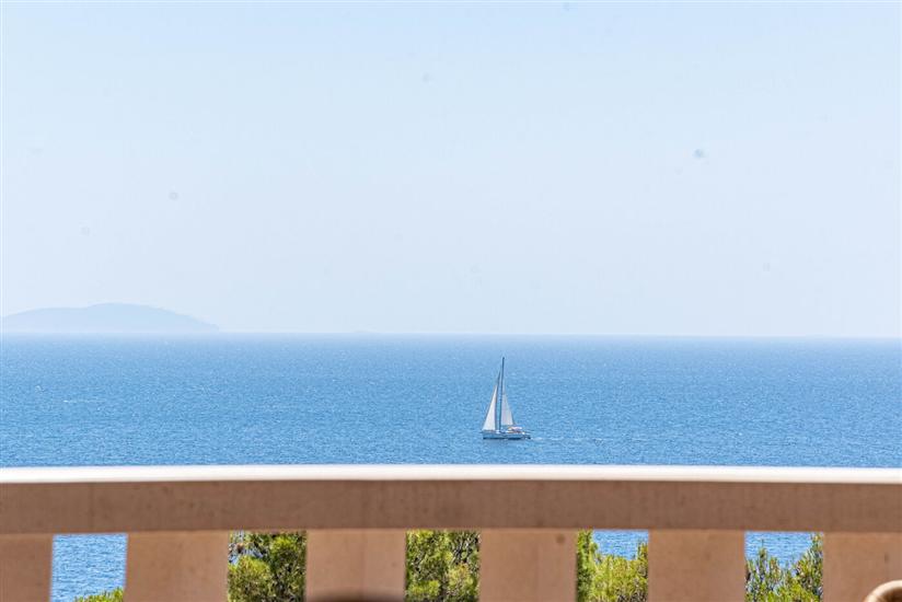 Apartment A3, for 5 persons