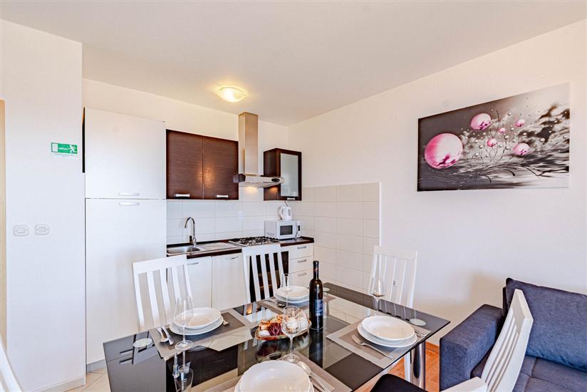 Apartment A3, for 5 persons