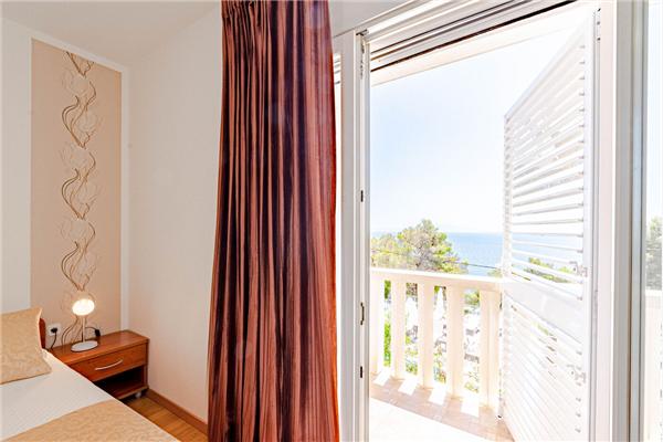 Apartment A3, for 5 persons