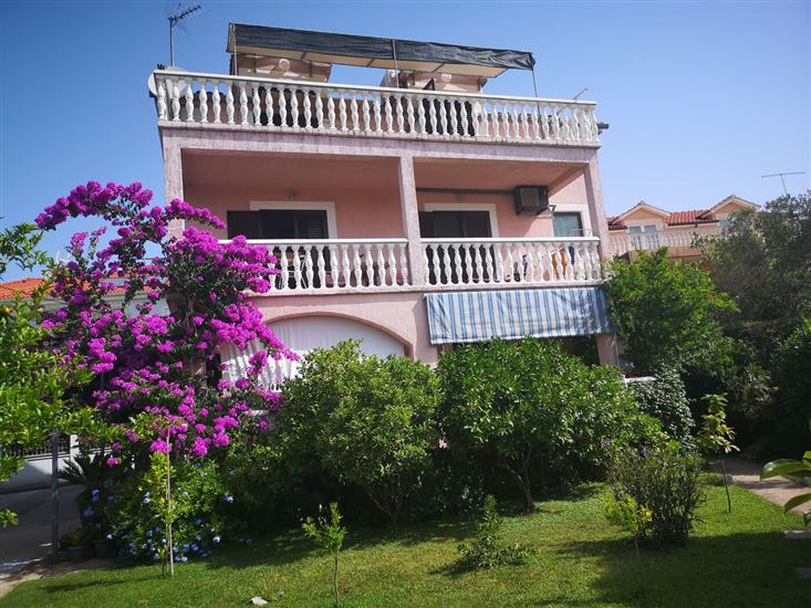 Apartments Plava plaza Daniela