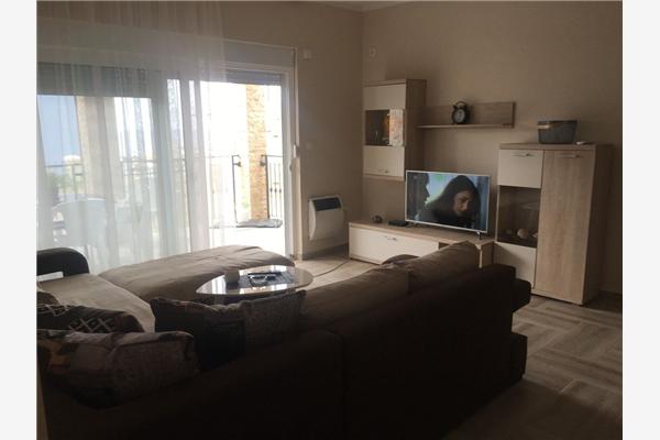 Apartment A1, for 7 persons