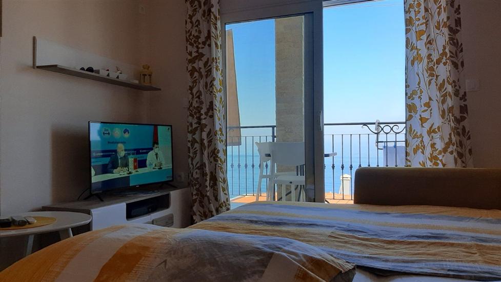 Apartment A5, for 5 persons