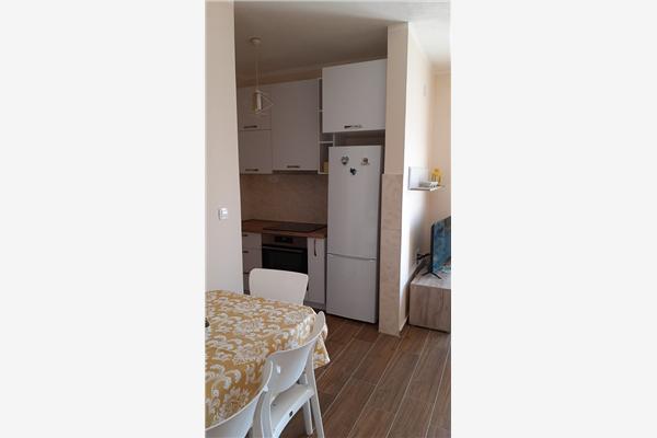 Apartment A5, for 5 persons